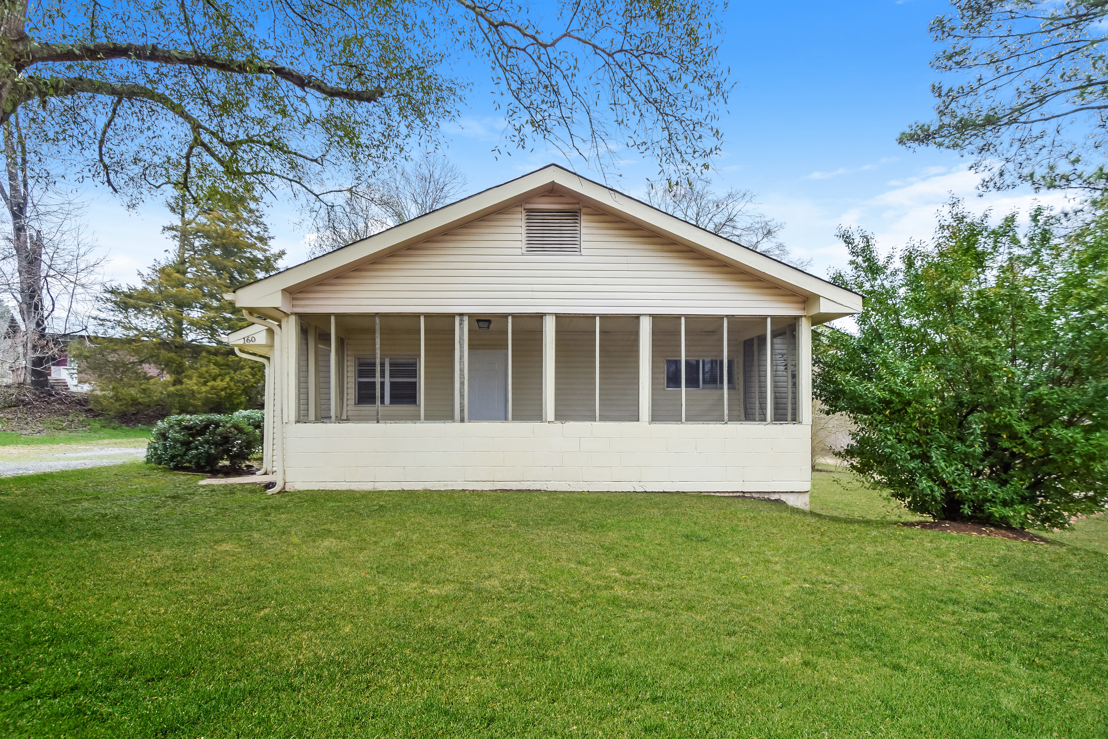 160 JOYCE ST ODENVILLE, AL 35120